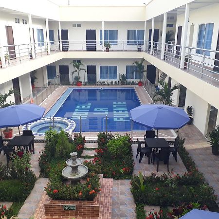 Hotel La Fuente J.N La Macarena Ngoại thất bức ảnh